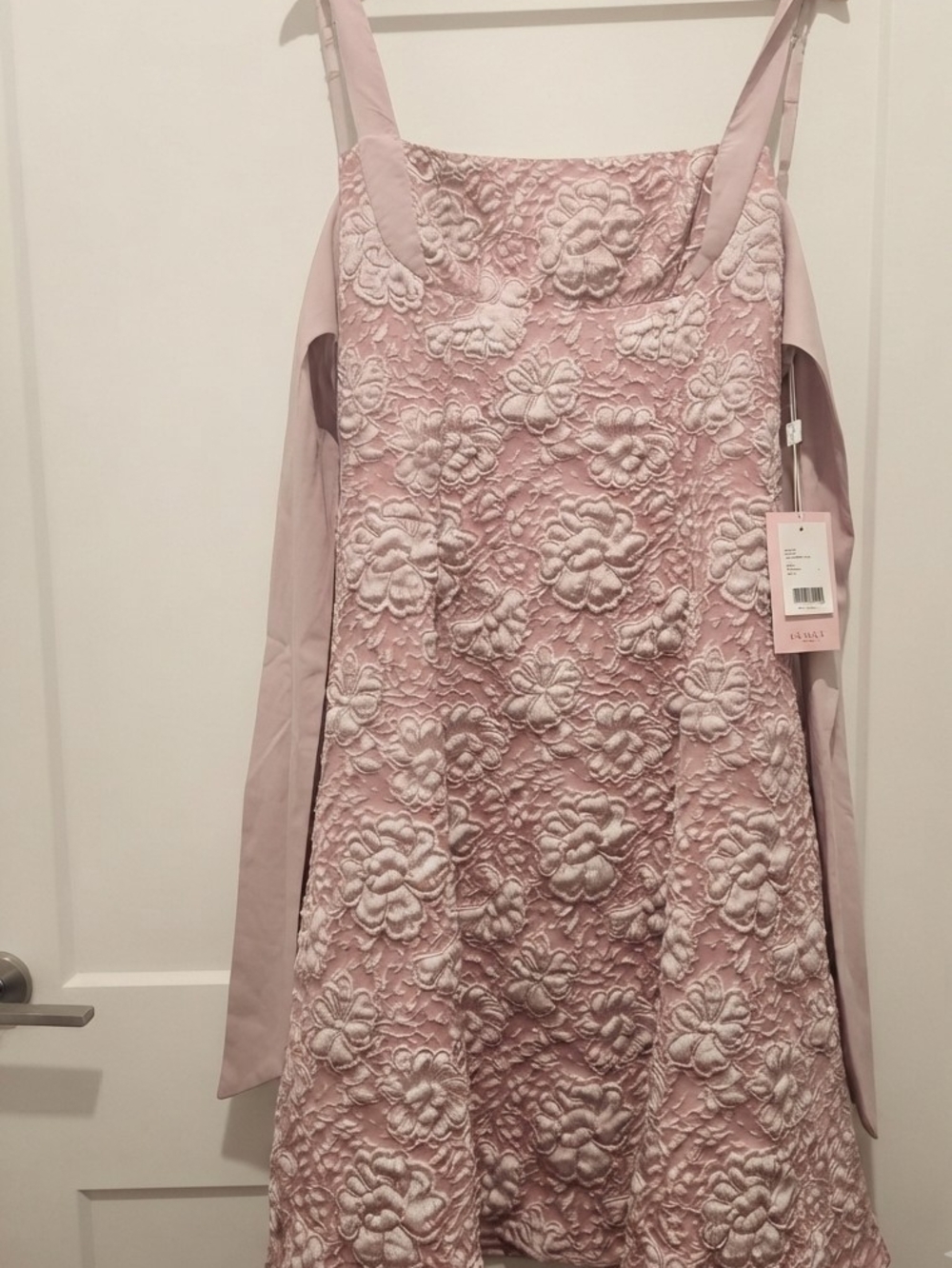 JJ's House Pink Liel Bow Jacquard Midi Dress